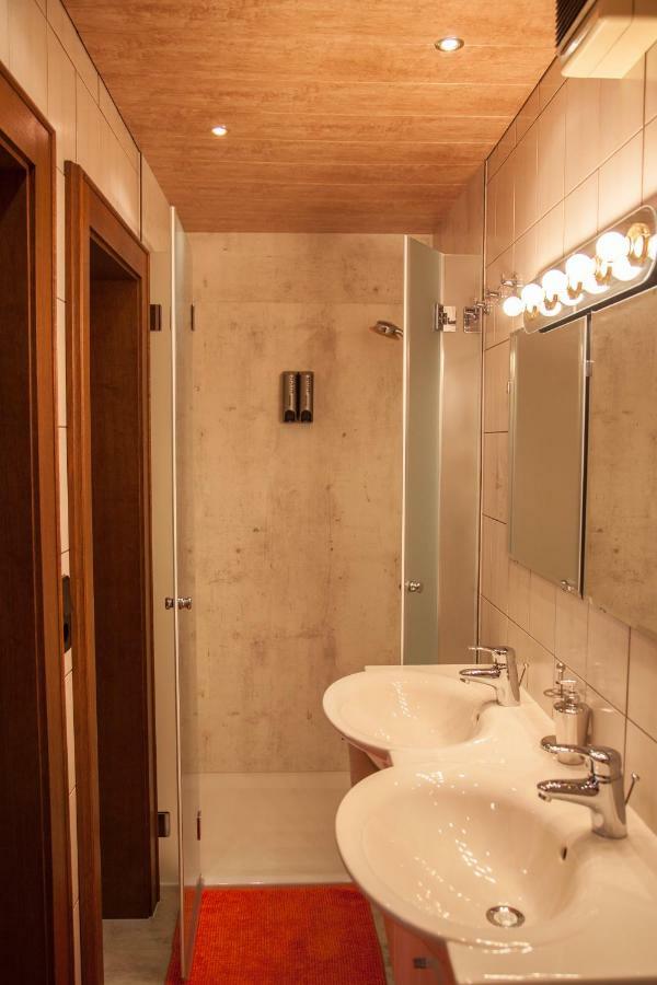 Апартаменты Haus Madeleine Нойштифт-им-Штубайталь Экстерьер фото